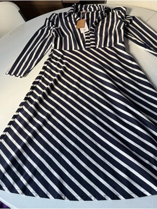 Biden Collared Striped Wrap Skirt — Black & White - Picture 3 of 4